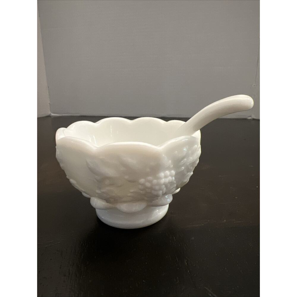 Vintage Westmoreland Milk Glass Paneled Grape Condiment Bowl & Spoon